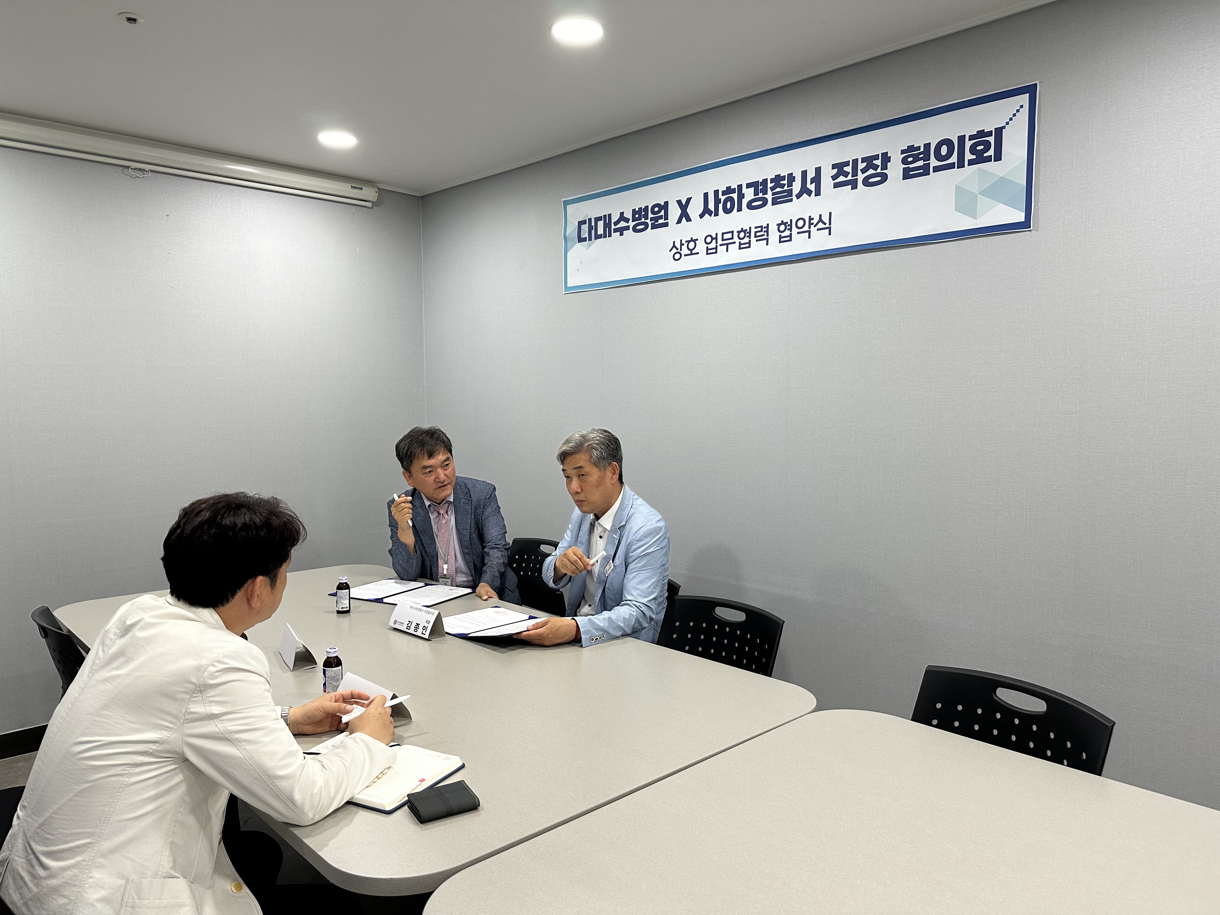 첨부파일